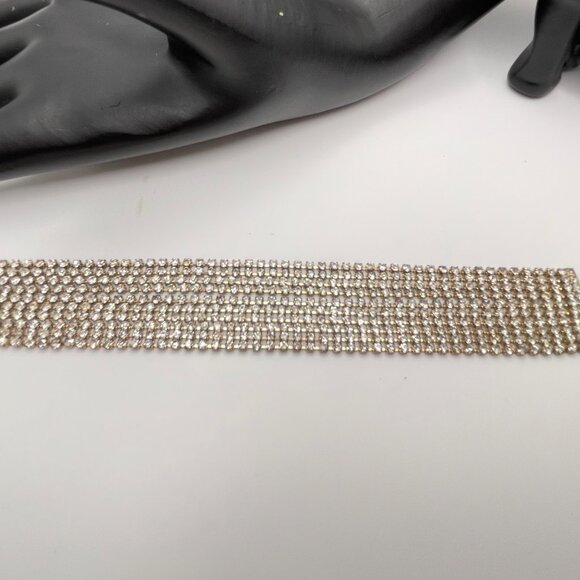 Vintage 10 Row RHINESTONE Chunky Bracelet Bright Shiny Silver Tone Bling Jewelry - Picture 6 of 10